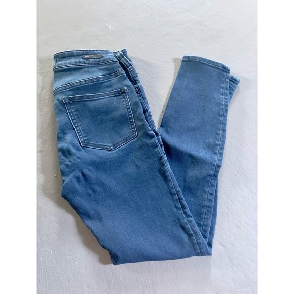 Anthropologie Pilcro Script Dark Wash Skinny Jeans Size 27 - Picture 2 of 9